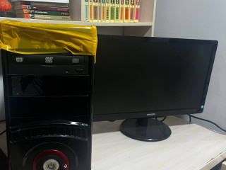 monitor-i-kompiuter