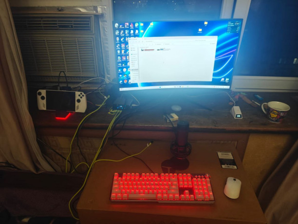 prodam-asus-z1-extreme-tolko-konsol-rassmotriu-obmen-cena-400k-gorod-almaty-i-bez-dostavki-onli-big-0