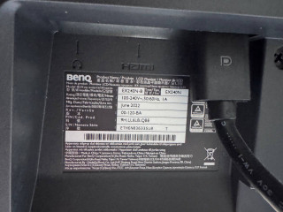prodam-monitor-mobiuz-benq-165-gerc-24-diuima-v-podarok-otdam-kronstein