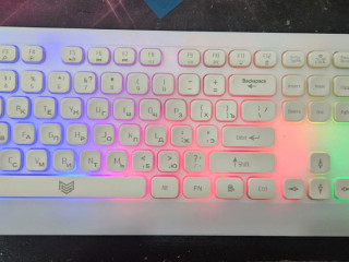 novye-klaviatury-oem-bez-korobok-v-paketax-minshang-ms-966-belogo-cveta-podsvetka-led-chroma-c