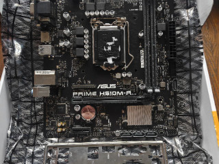 materinskaia-plata-asus-prime-h510m-r-v-xorosem-sostoianii-bez-slota-pod-m2tolko-sata-ssd-v-kom