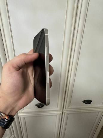 prodam-iphone-12-64gb-big-2