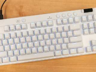 prodam-klaviaturu-logitech-g-pro-x-tkl-rapid-sostoianie-idealnoe-magnitnye-svitci-otlicnyi-varian
