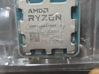 r5-7500f