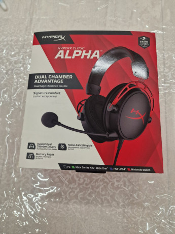 garnitura-hyperx-cloud-alpha-s-rodnoi-zvukovoi-kartoi-12k-ustali-tolko-ambusiury-big-0
