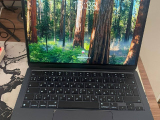 prodaetsia-macbook-air-m3-8256-akkum-97