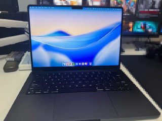 apple-macbook-pro-14-2024-142-24-gb-ssd-512-gb-macos