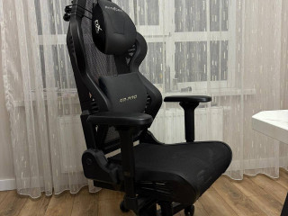 dxracer-air-pro-v-otlicnom-sostoiani