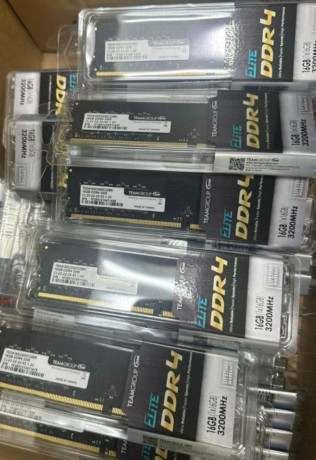 prodam-ozu-ddr4-16gb-big-0