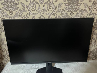 monitory-v-nalicii-vse-rabocie-bez-skrytyx-defektov