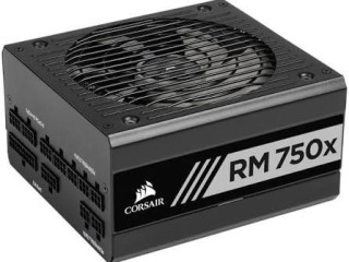 blok-pitaniia-corsair-rm750x-sertifikat-gold-kabelia-belye