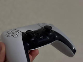 prodam-kontroller-dualsense-ps5