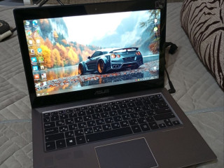 prodam-noutbuk-asus-zenbook-ux302l-sensornyi-ekran