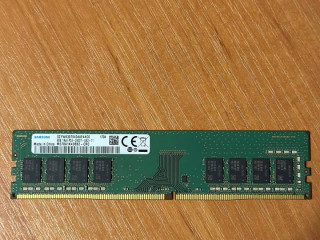 operativnaia-pamiat-ddr4-8gb-samsung-2400-mhz