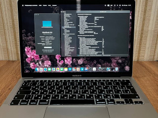 prodam-macbook-air-13-2020-s-touch-id