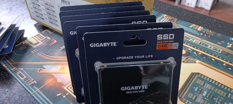 ssd-sata-gigabyte-25-480gb-novye-35000-tg-big-0