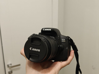 zerkalnyi-fotoapparat-canon-eos-650d-s-kitovyi-obieektivom
