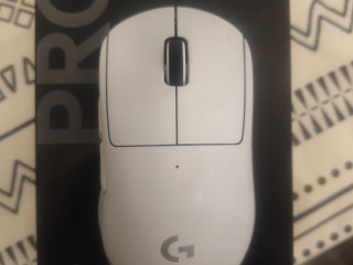 myska-logitech-pro-x-superlight-2-belaia-byl-kak-podarok-na-dr-no-pocti-ne-polzovalsia-tak-kak-byla