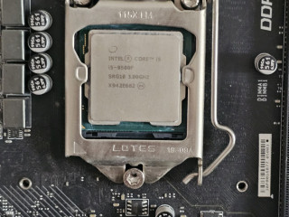 i5-9500f