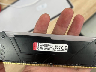 ddr-5-16-gb-kingston-fury-4800-mhz-prodaetsia-za-50-k