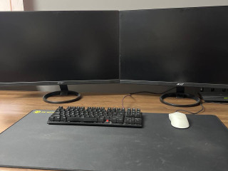 prodam-2-monitora-acer-r271