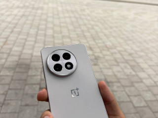 prodam-oneplus-13r-12256