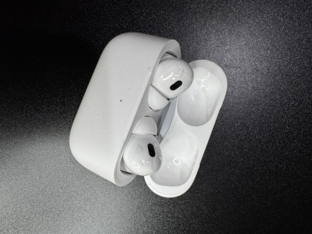 prodam-airpods-2-big-1