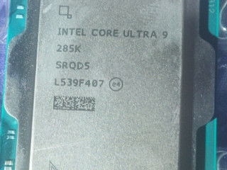 absoliutno-novyi-processor-intel-core-ultra-9-285k-processor-ne-ispolzovalsia-polnostiu-ispraven-e