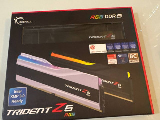 Продам ОЗУ Trident Z5 32x2